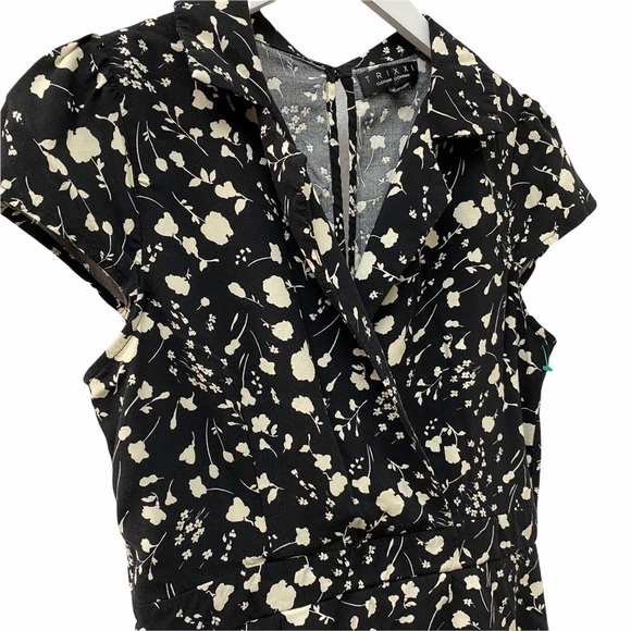 TRIXXI Dress Size Large Floral Black Ivory Rayon - Picture 5 of 11